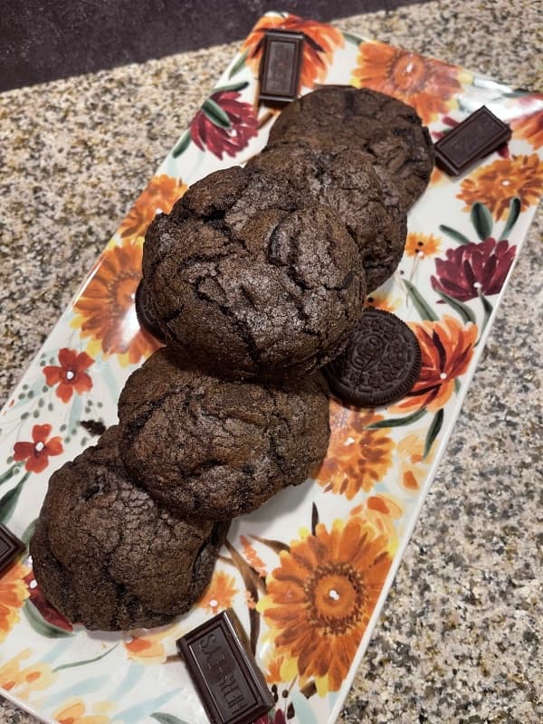 DeeBakedThis listing 1